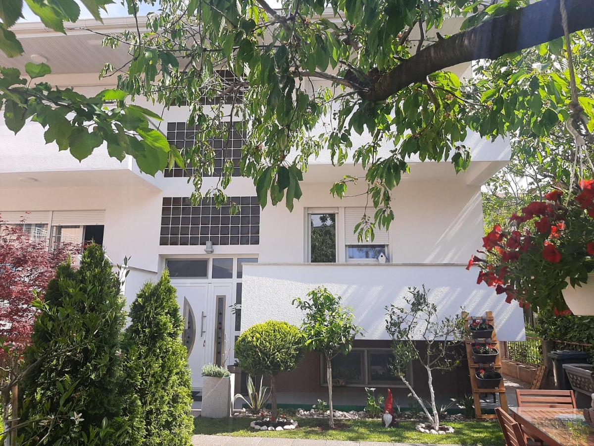 Guest House NO 13 Mostar Extérieur photo