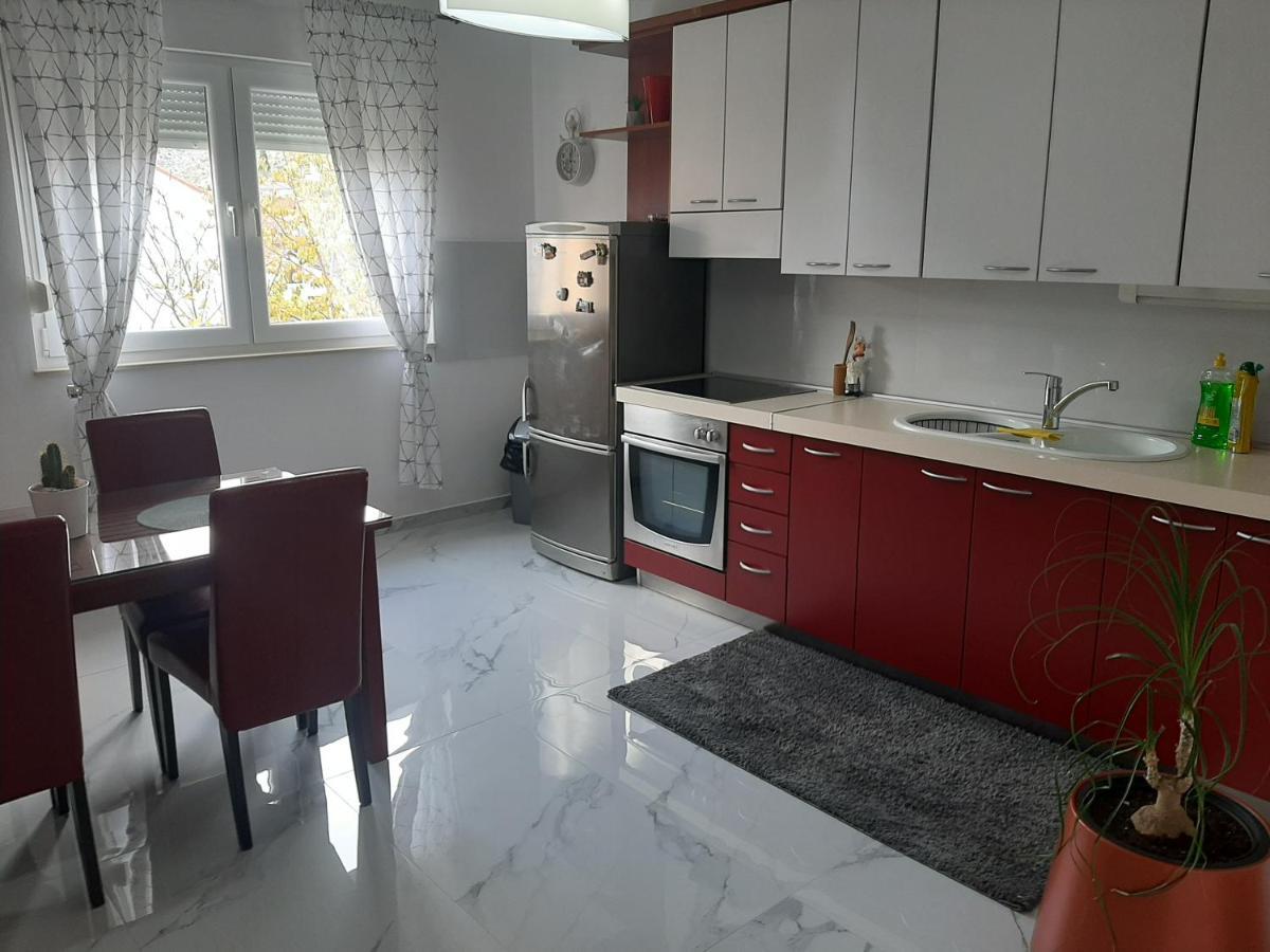 Guest House NO 13 Mostar Extérieur photo